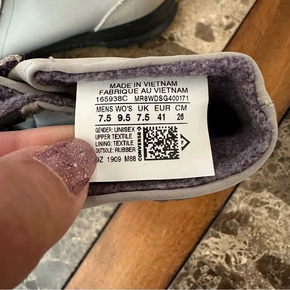 Authentic Converse Gore-Tex Unisex Boots - Picture 13 of 14